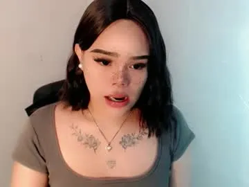 emma_flin – webcam model profile photo Image 10