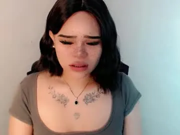 emma_flin – webcam model profile photo Image 4