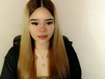 emma_flin – webcam model profile photo Image 8