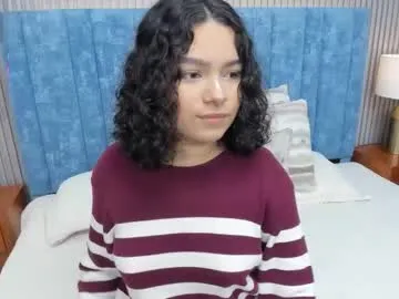 kristalina5 – webcam model profile photo Image 3