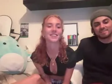 lustyaura – webcam model profile photo Image 5