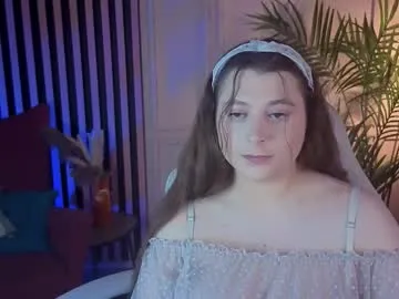 little_effy18_ – webcam model profile photo Image 19