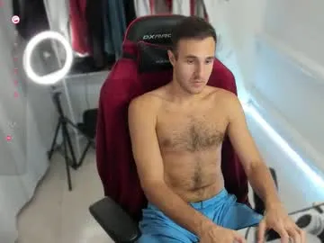 evymiuu – webcam model profile photo Image 17