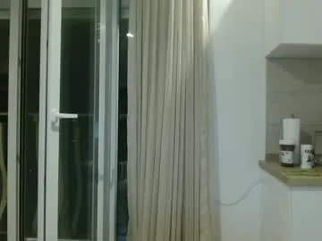 Lililth_Capri77 – webcam model profile photo Image 12