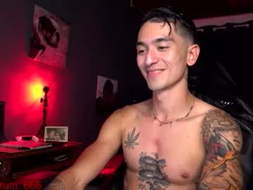 lucia_copper – webcam model profile photo Image 11