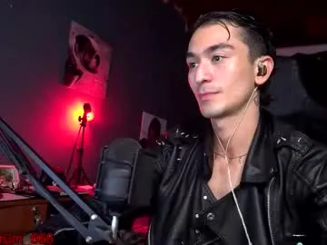 lucia_copper – webcam model profile photo Image 4