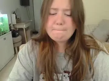 abrilhelena8 – webcam model profile photo Image 14