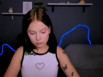 kitty__sophie – webcam model profile photo Image 8