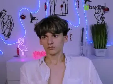 charlotteatwood – webcam model profile photo Image 17