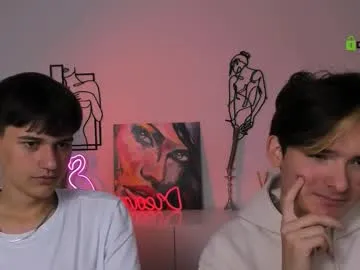 bright_diamonds_054 – webcam model profile photo Image 3