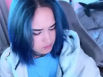 mon1_day – webcam model profile photo Image 10