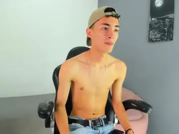 kitty__sophie – webcam model profile photo Image 18