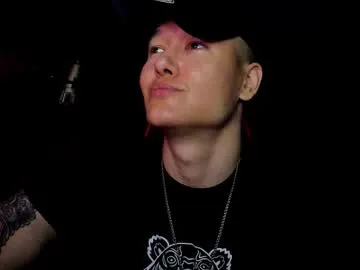 lucydelovely – webcam model profile photo Image 13