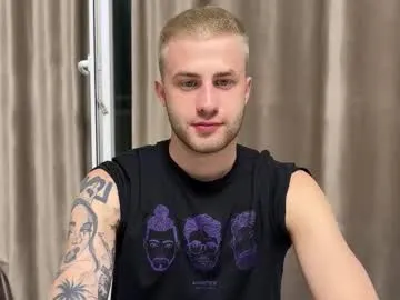 funny_to_see_you_here – webcam model profile photo Image 4