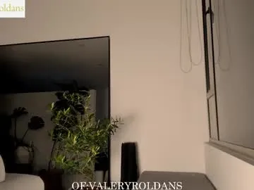 bright_diamonds_054 – webcam model profile photo Image 3