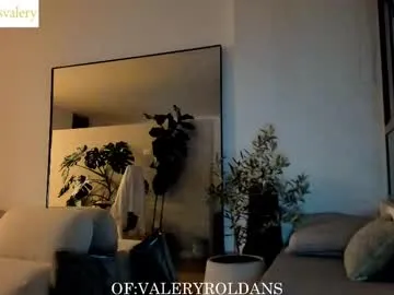 bright_diamonds_054 – webcam model profile photo Image 8