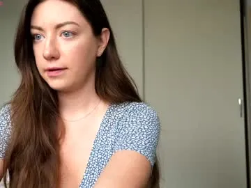 _sirine_ – webcam model profile photo Image 2