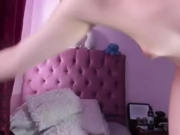 lanisun – webcam model profile photo Image 8