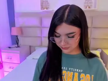 faplex – webcam model profile photo Image 4