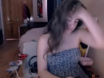 misssweettie – webcam model profile photo Image 3