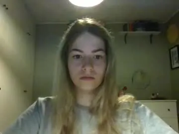 _sirine_ – webcam model profile photo Image 4