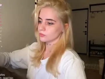 t_tragedienne – webcam model profile photo Image 11