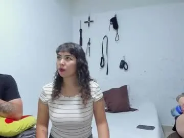 informal_ – webcam model profile photo Image 8