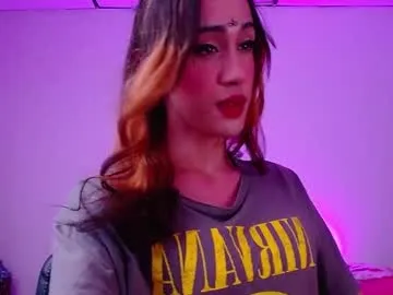 regina_noctixx – webcam model profile photo Image 11