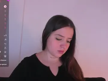 lilith_blond – webcam model profile photo Image 18