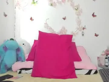 sweet_reverie – webcam model profile photo Image 4