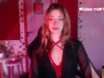 crimsonkitten – webcam model profile photo Image 8