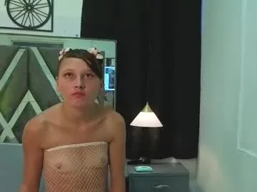 naive_love – webcam model profile photo Image 4