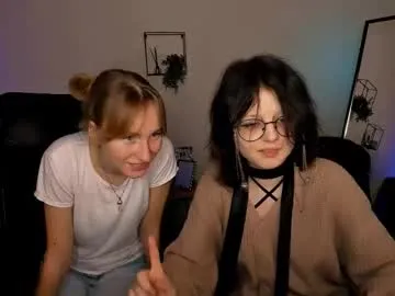 goldenjoi – webcam model profile photo Image 4