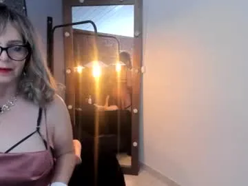 lanie__ – webcam model profile photo Image 14