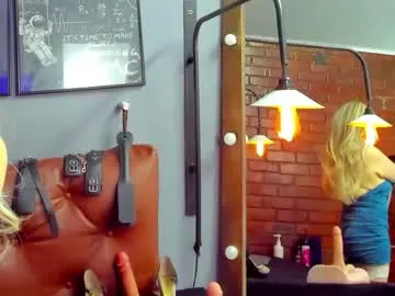 lanie__ – webcam model profile photo Image 17