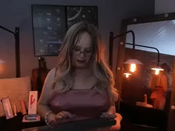 lanie__ – webcam model profile photo Image 9