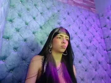 cherriana – webcam model profile photo Image 2