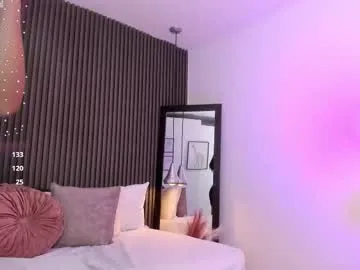 lanie__ – webcam model profile photo Image 4