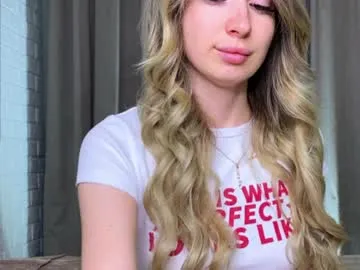 lisa_art – webcam model profile photo Image 18