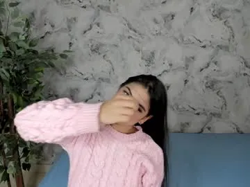 sara_fernandezz's Thumb Image