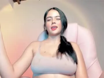 naive_love – webcam model profile photo Image 6