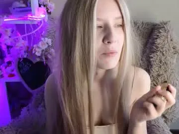 lanie__ – webcam model profile photo Image 16