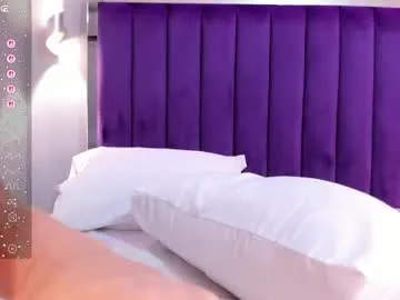 funny_blondi – webcam model profile photo Image 4