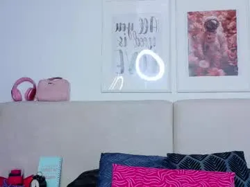 lanie__ – webcam model profile photo Image 12