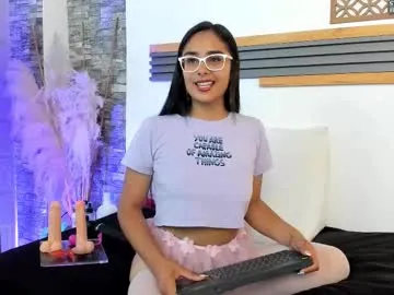 manussa69 – webcam model profile photo Image 14