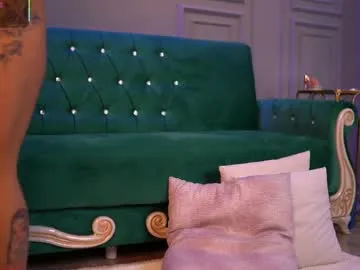 sashaferrera – webcam model profile photo