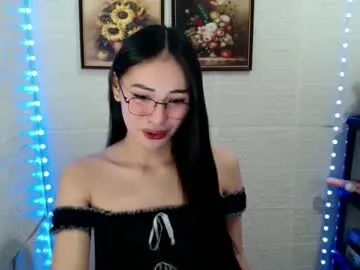 adrian_torres – webcam model profile photo Image 10