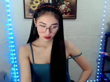 adrian_torres – webcam model profile photo Image 2