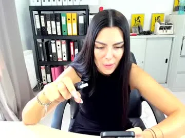 miablueye – webcam model profile photo Image 10