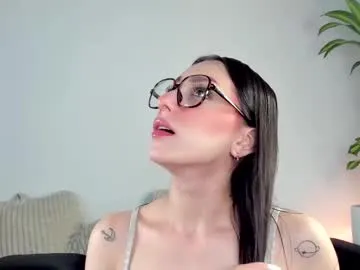 ava_delightt – webcam model profile photo Image 7
